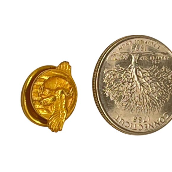 Vintage Gold-Toned Eagle Clutch Back Lapel Pin - Picture 6 of 6